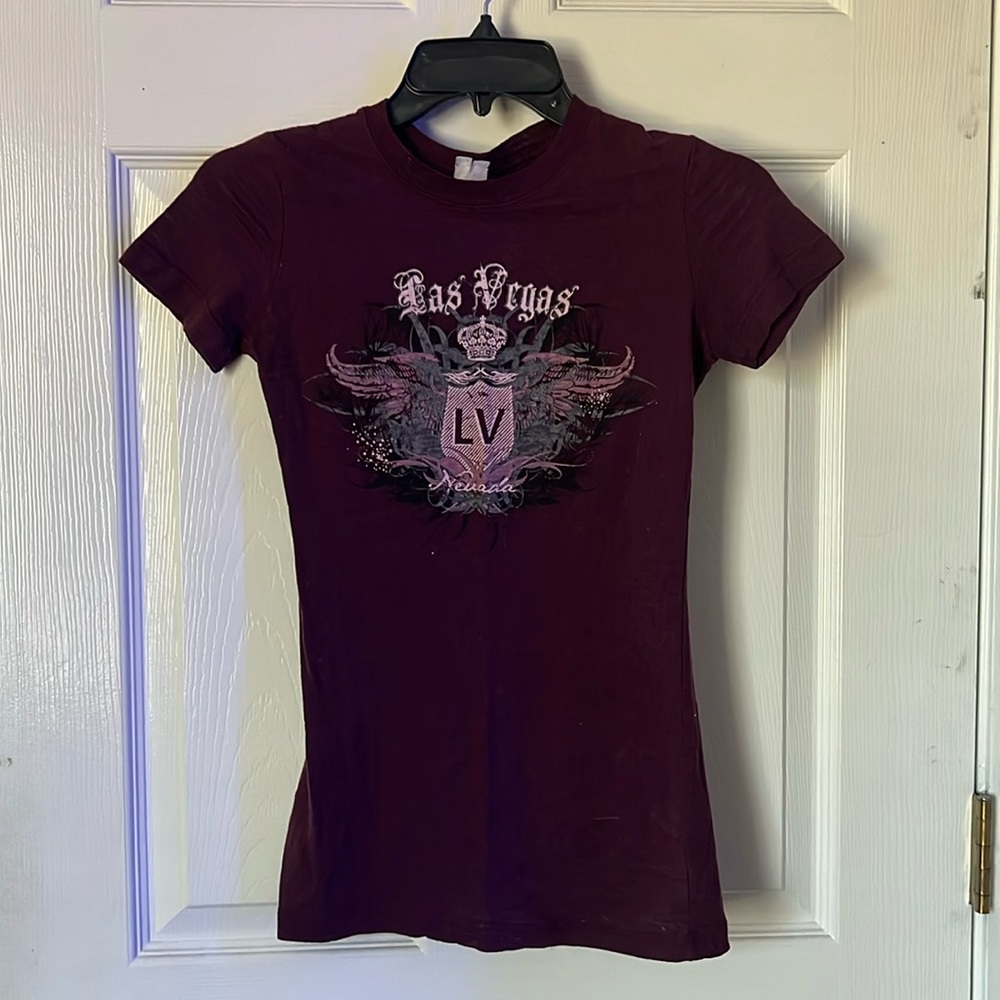 I found this great find while thrifting! It’s a tight fit, also fits a SM, XS!